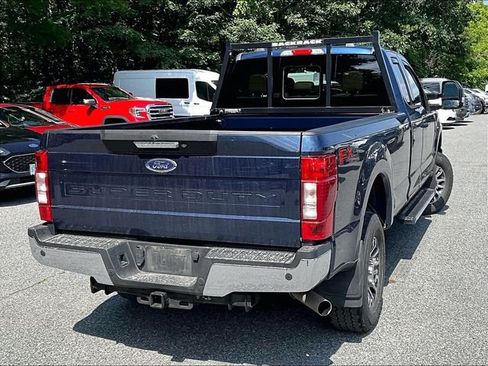 Used 2020 Ford F350 Lariat w/ Lariat Value Package AWD/4WD image 4