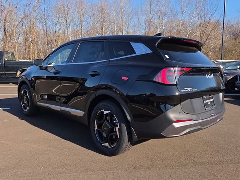 New 2026 Kia Sportage EX FWD image 3