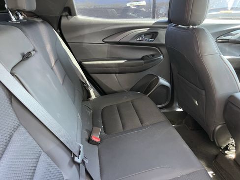 Used 2022 Chevrolet TrailBlazer RS FWD image 9