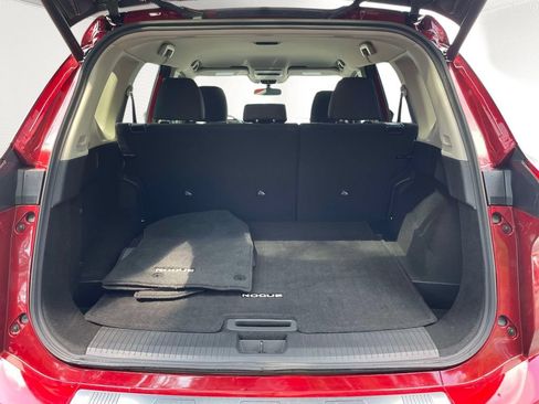 Used 2026 Nissan Rogue SV FWD image 9