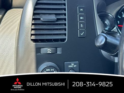 Used 2014 Chevrolet Silverado 2500 W/T AWD/4WD image 27