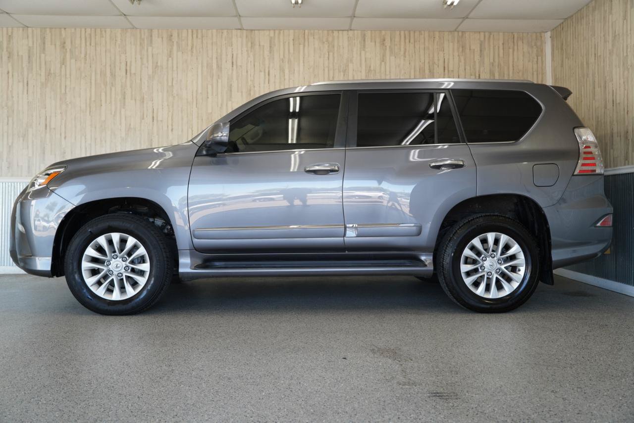Used 2016 Lexus GX 460 w/ Premium Package AWD/4WD image 5
