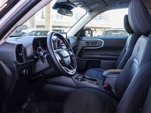 Used 2024 Ford Bronco Sport Badlands image 18