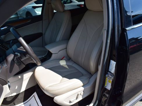 Used 2019 Lincoln MKC Select w/ Select Plus Package FWD image 30