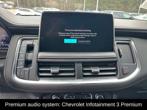 Used 2022 Chevrolet Suburban RST w/ Luxury Package image 13