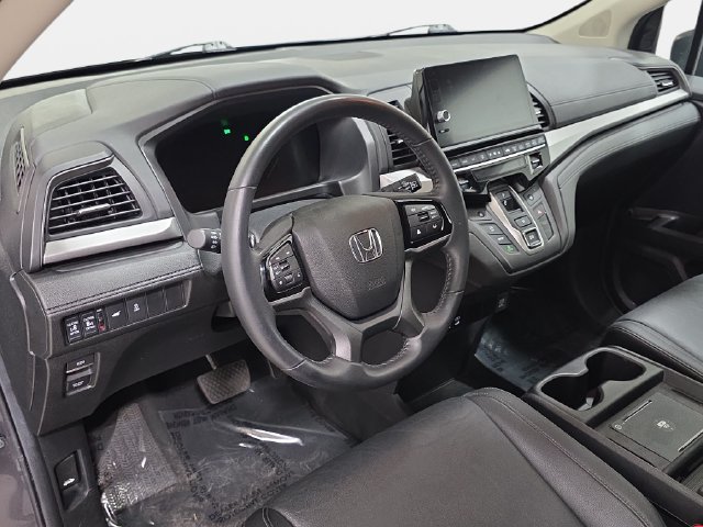 Used 2025 Honda Odyssey EX-L image 16