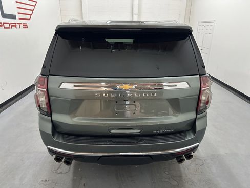 Used 2023 Chevrolet Suburban Premier image 11
