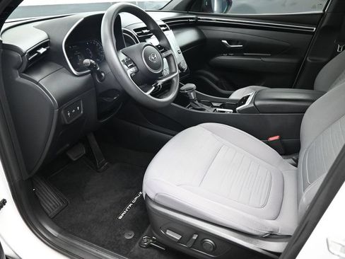 Used 2023 Hyundai Santa Cruz SEL FWD image 17