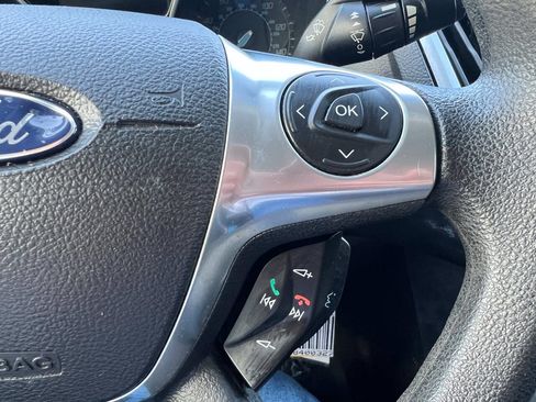 Used 2013 Ford Focus SE FWD image 16