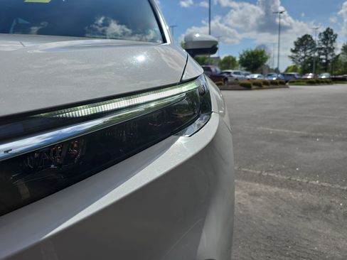 Used 2024 Honda CR-V EX image 32