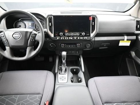 New 2026 Nissan Frontier SV w/ SV Convenience Package image 9