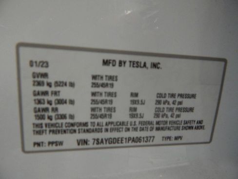 Used 2023 Tesla Model Y Long Range image 14