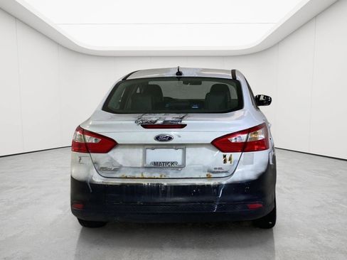 Used 2012 Ford Focus SEL FWD image 13