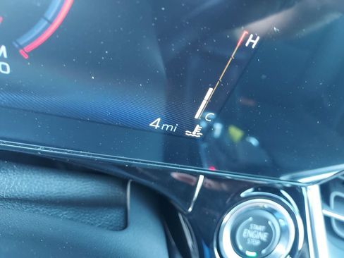 New 2026 Chevrolet Trax RS w/ Driver Confidence Package FWD image 19