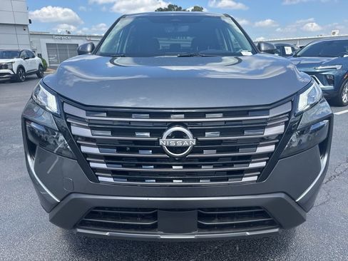 New 2026 Nissan Rogue SV w/ Cold Weather Package AWD/4WD image 8