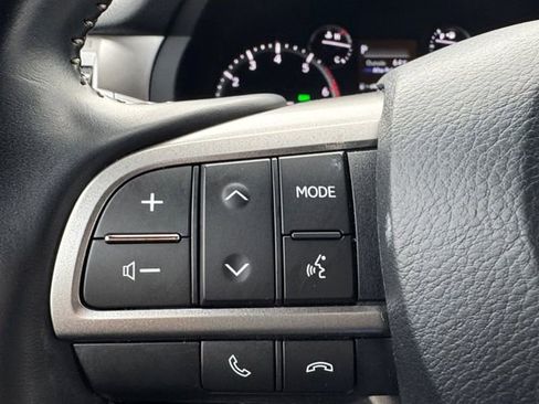 Used 2023 Lexus GX 460 Luxury image 7