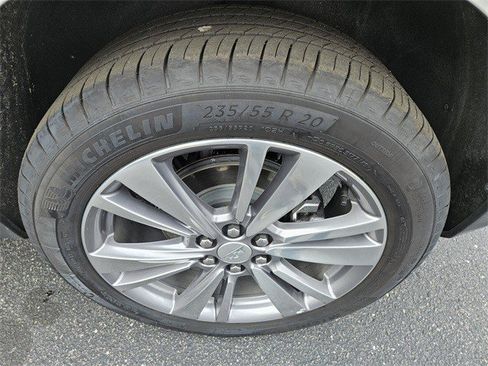 Certified 2025 Cadillac XT5 Premium Luxury image 14