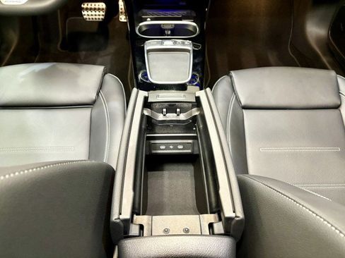 New 2025 Mercedes-Benz CLA 35 AMG 4MATIC image 17
