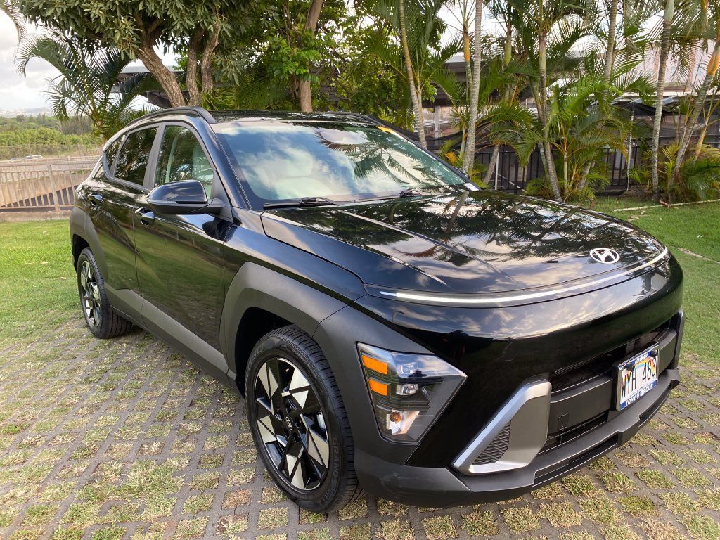 Certified 2024 Hyundai Kona SEL FWD image 1