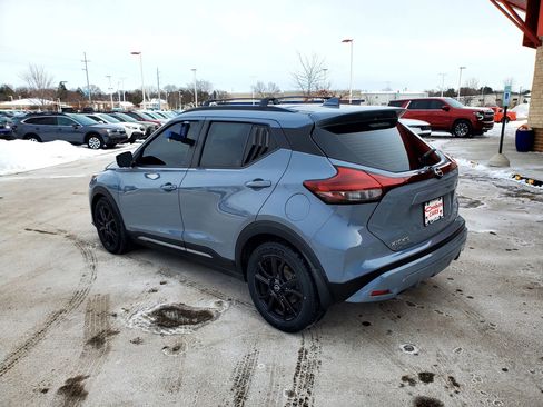 Used 2023 Nissan Kicks SR w/ SR Premium Package image 7