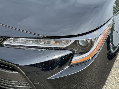 New 2026 Toyota Corolla LE FWD image 12