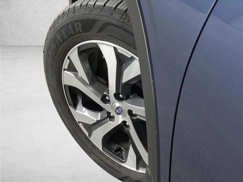 Used 2021 Subaru Outback Touring XT image 10