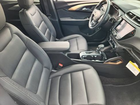 Certified 2023 Chevrolet TrailBlazer ACTIV w/ Sun and Liftgate Package image 15