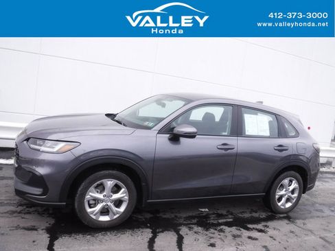 Used 2023 Honda HR-V LX image 2