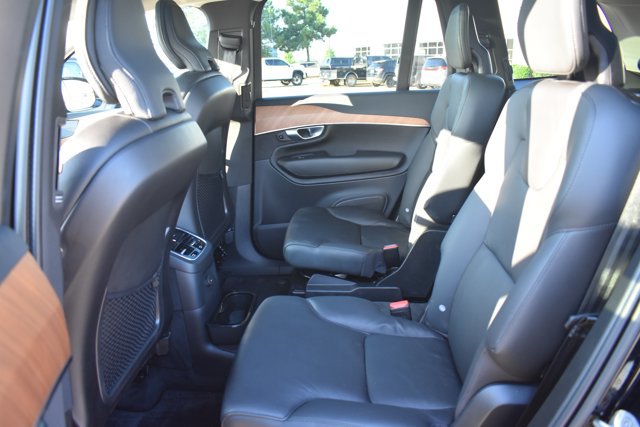Used 2023 Volvo XC90 T8 Plus AWD/4WD image 16