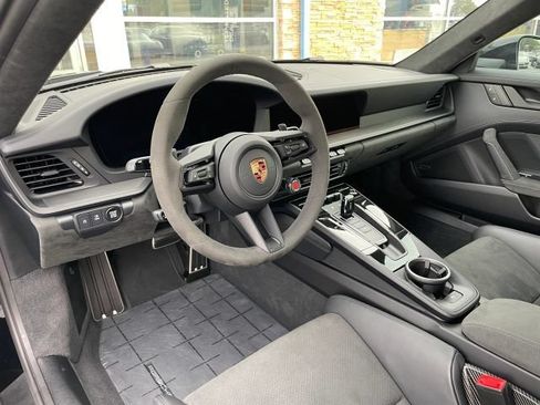 Used 2026 Porsche 911 Carrera GTS RWD image 2