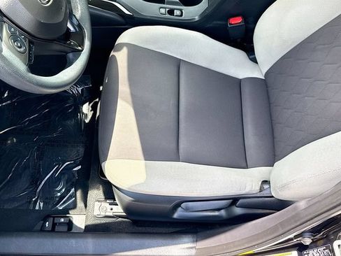 Used 2023 Toyota Corolla LE FWD image 19