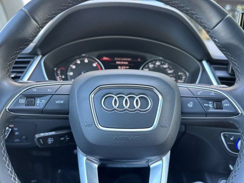 Used 2023 Audi Q5 2.0T Premium w/ Convenience Package AWD/4WD image 29