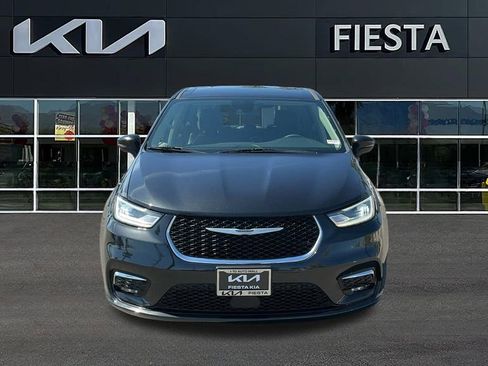 Used 2023 Nissan Frontier SV w/ Tow Package image 23