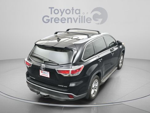 Used 2015 Toyota Highlander Limited Platinum image 15