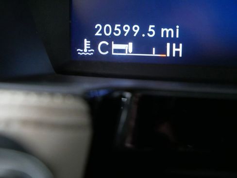 Used 2023 Lincoln Corsair Reserve w/ Jet Appearance Package image 30