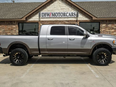 Used 2023 RAM 2500 Limited AWD/4WD image 11
