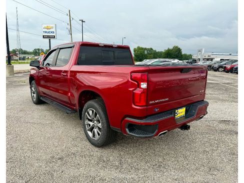 Used 2021 Chevrolet Silverado 1500 RST w/ Convenience Package II image 2