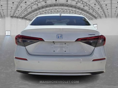 Used 2023 Honda Civic Touring image 6
