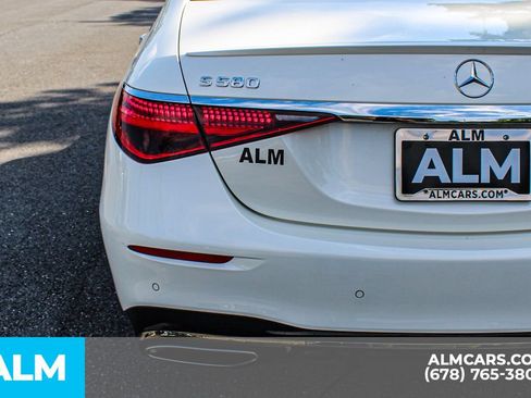 Used 2023 Mercedes-Benz S 580 4MATIC Sedan w/ AMG Line image 12