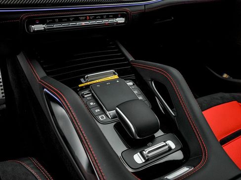 Used 2025 Mercedes-Benz GLE 63 AMG S image 18