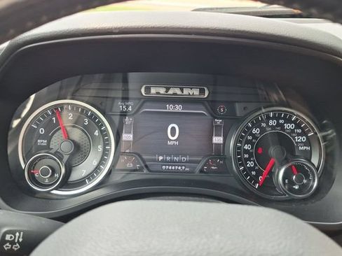 Used 2019 RAM 1500 Big Horn AWD/4WD image 16