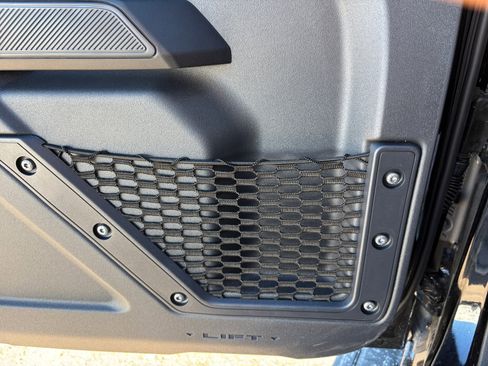 New 2025 Ford Bronco Outer Banks w/ Sasquatch Package image 26