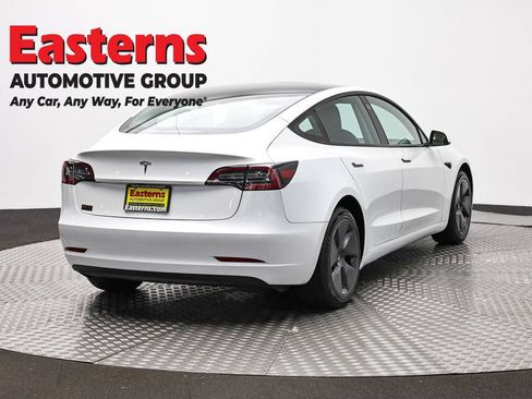 Used 2023 Tesla Model 3 Standard Range RWD image 5