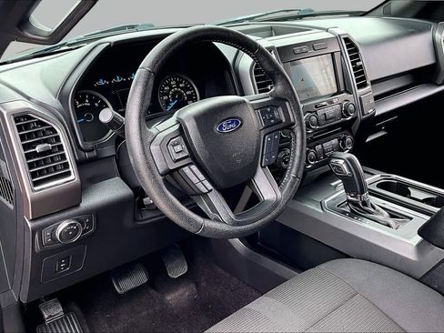 Used 2016 Ford F150 XLT w/ Equipment Group 302A Luxury AWD/4WD image 18