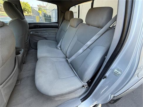 Used 2011 Toyota Tacoma PreRunner w/ TRD Sport Pkg w/JBL Audio RWD image 17