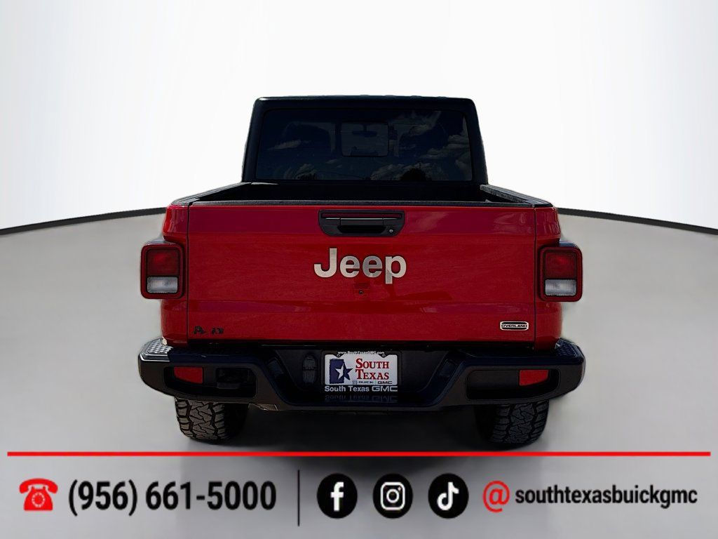 Used 2023 Jeep Gladiator Overland AWD/4WD image 7