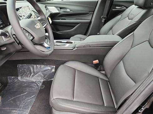 New 2025 Cadillac CT4 Premium Luxury image 7
