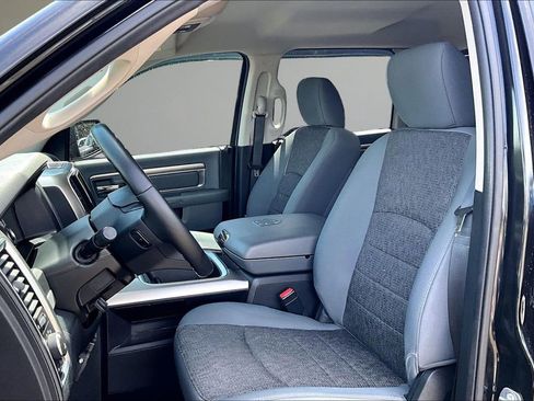 Used 2016 RAM 1500 Big Horn AWD/4WD image 22