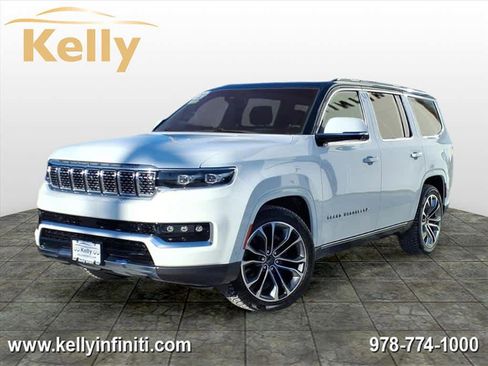 Used 2022 Jeep Grand Wagoneer Series III image 1