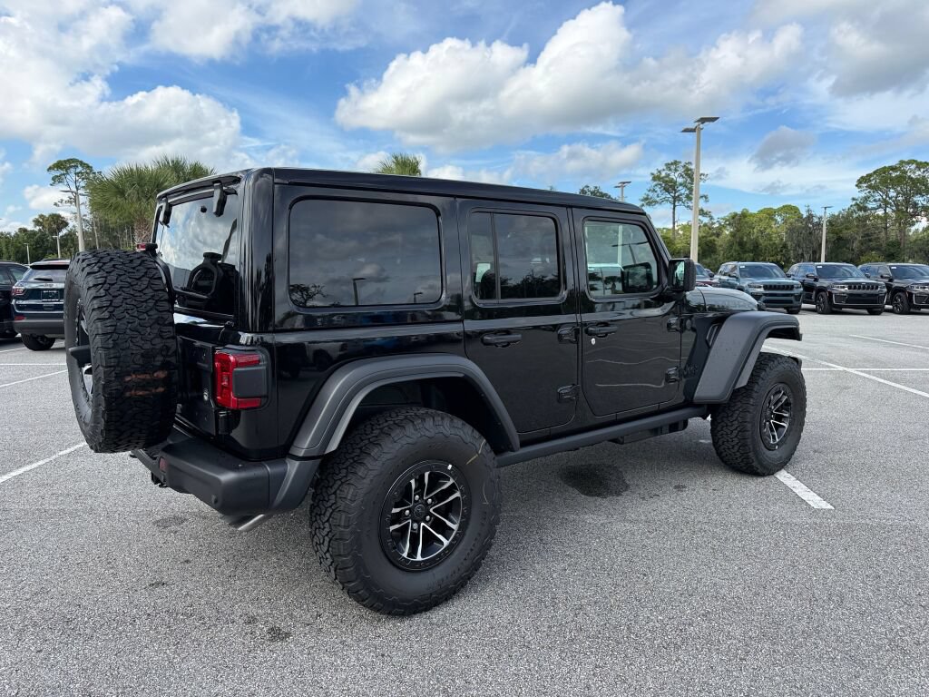 New 2027 Jeep Wrangler Unlimited Rubicon 392 AWD/4WD image 3